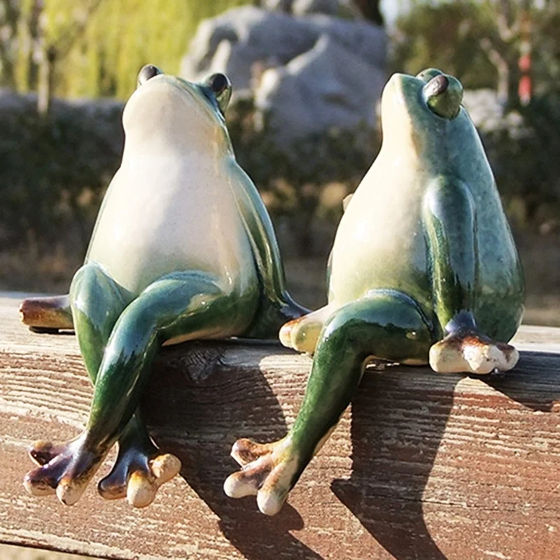 

Fashion-2PCS/Set Ceramic Frog Decoration Creative Home Furnishing Modern Decoration Home Living Room Animal Decoration Wine Gard