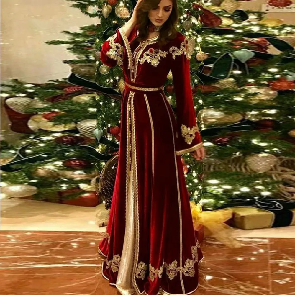 

Burgundy Long Sleeve Muslim Evening Dress 2020 robe soiree Islamic Dubai Kaftan Evening Gowns Embroidery Lace Formal Prom Dress