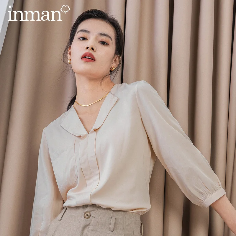 

INMAN 2020 Spring New Arrival Literary Commuting V-neck Pocket Button Through Sleeve Loose Long Sleeve Blouse