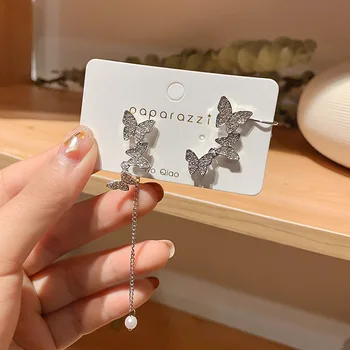 

Shiny Side New Accessories Irregular Butterfly Pearl Stud Earrings For Women Simple Style Crystal Earring