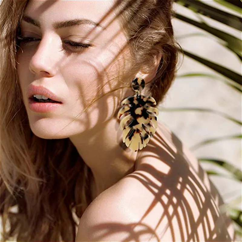 

2019 Fashion Europe and America Leaves Drop Dangle Earrings Multi-color Acetate Sheet Circular Leaves Earrings Women Jewelry