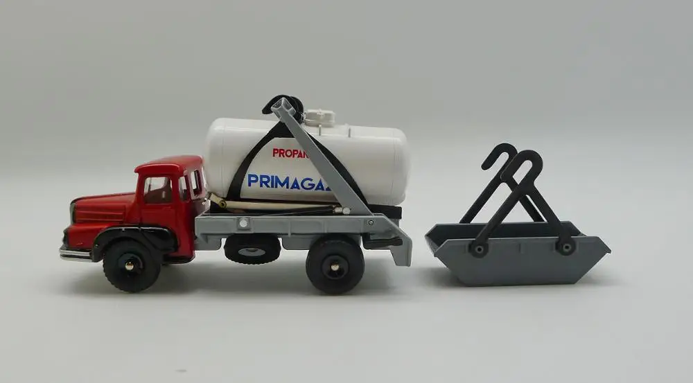 Atlas Dinky грузовик 805 UNIC Multibenne пропан литой 1:43