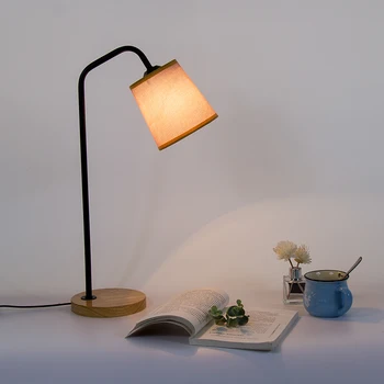 

2020 Xianfan new ins network red same Korean black and white plain reading desk lamp office table lamp