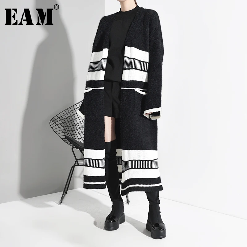 

[EAM] Striped Big Size Long Knitting Cardigan Sweater Loose Fit V-Neck Long Sleeve Women New Fashion Tide Spring 2020 JY00701