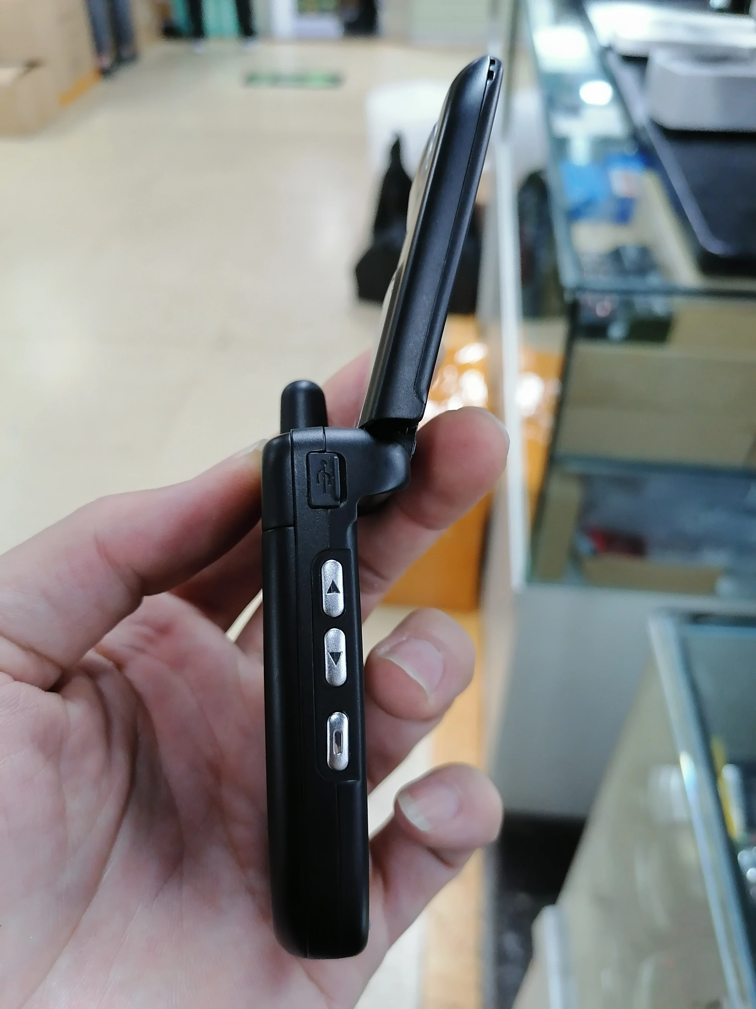 V220 хорошее качество разблокированный флип Motorola V220 мобильный телефон один год гарантии