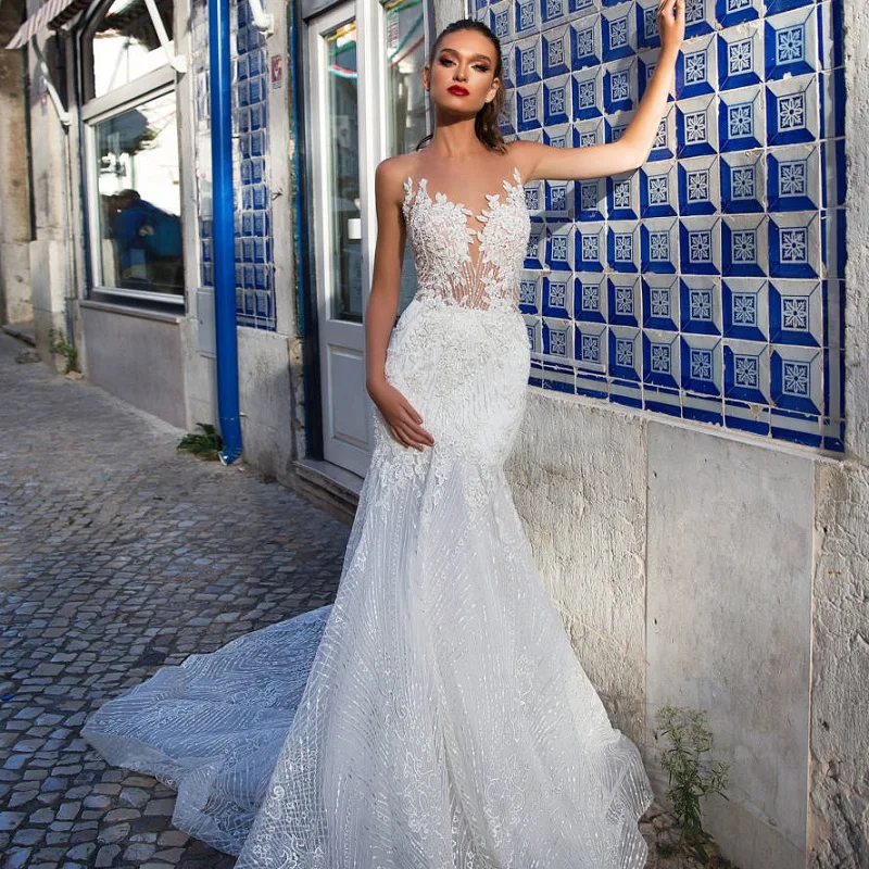 

Alilove Mermaid/V Neck/Bride/Simple/Sexy/New/Style/Big Size/Backless Wedding Dress Lace/White/Direct/Women/Luxury/Sleeveless