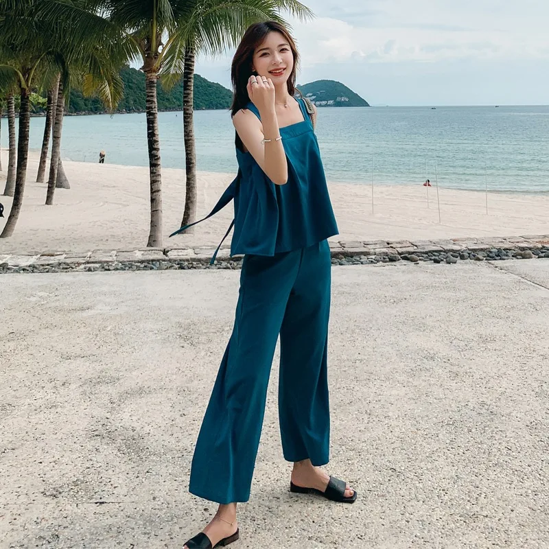 

Photo Shoot CHIC Elegant Ol Peacock Blue Capri Loose Pants Sleeveless Camisole Scheming Backless Lace-up Casual WOMEN'S Suit
