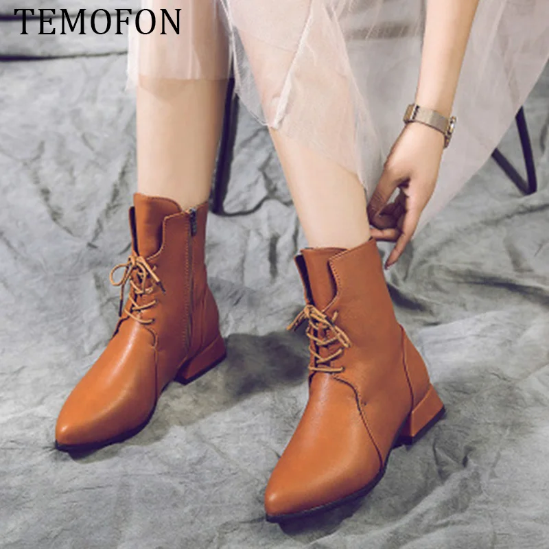 

Winter Leathet Martin Boots Women Vintage Pointed Toe Ankle Boots Women Autumn Winter Shoes Warm Fur Lace Up Bote Femme HVT551