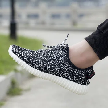 

2020Big Size Sports Sneakers Cheap Lace Up Trail Running Shoes Mesh Breathable Black White Spring Autumn Men Footwear