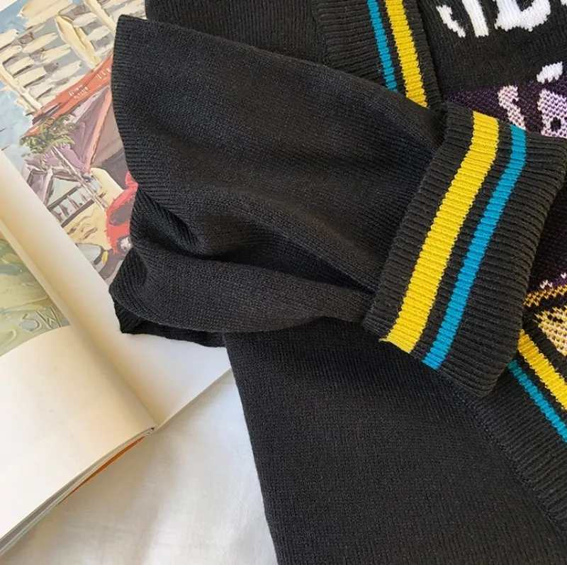 conew_11792027636_1142120663_conew1