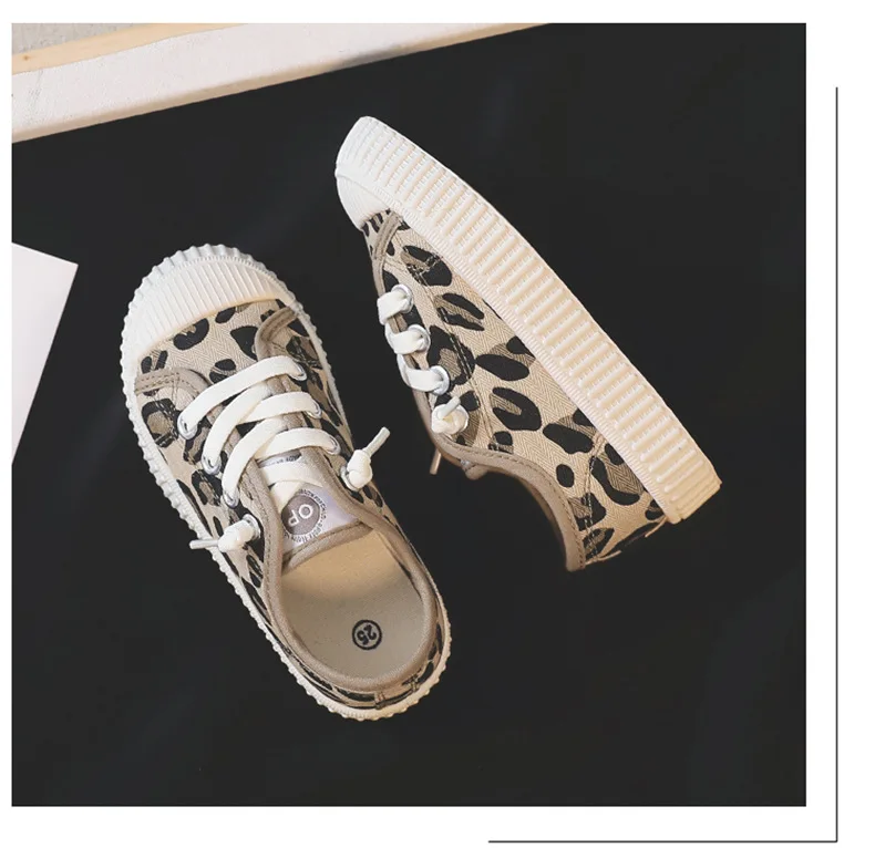 autumn new children's canvas shoes; boys biscuit shoes; girls shoes; Korean baby shoes; small children's shoes