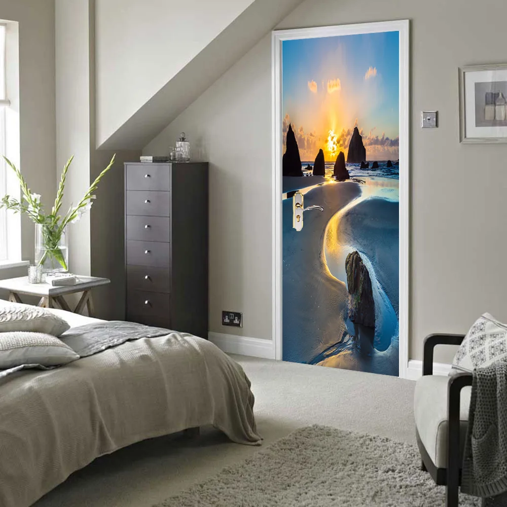 9332530241_325393105