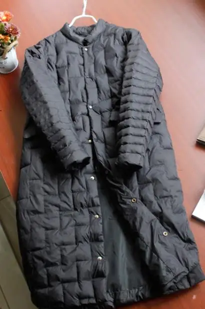 Sanishroly новая осенне-зимняя женская белая пуховая куртка ультра легкое пуховое пальто парка женская тонкая длинная куртка средней длины плюс размер S721 - Цвет: Черный