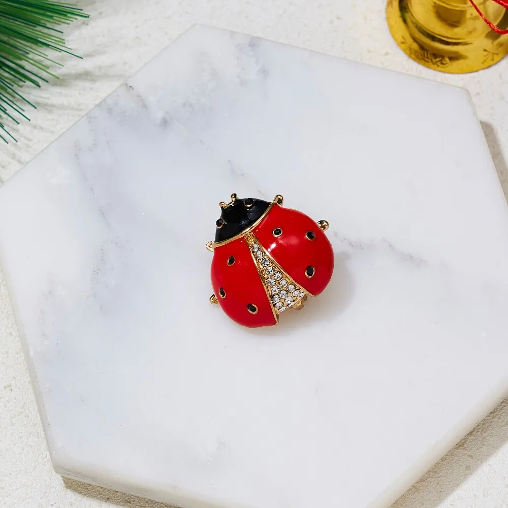 Прекрасный рождественский пингвин "Божья коровка" брошь с ангелом Стразы картина маслом Эмаль Рождественская брошь для Для женщин детские рождественские украшения