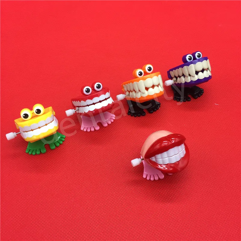 Toys Creative Dental Gift wholesale spring Plastic Toys Jump Teeth Chain for Children Dental Toys