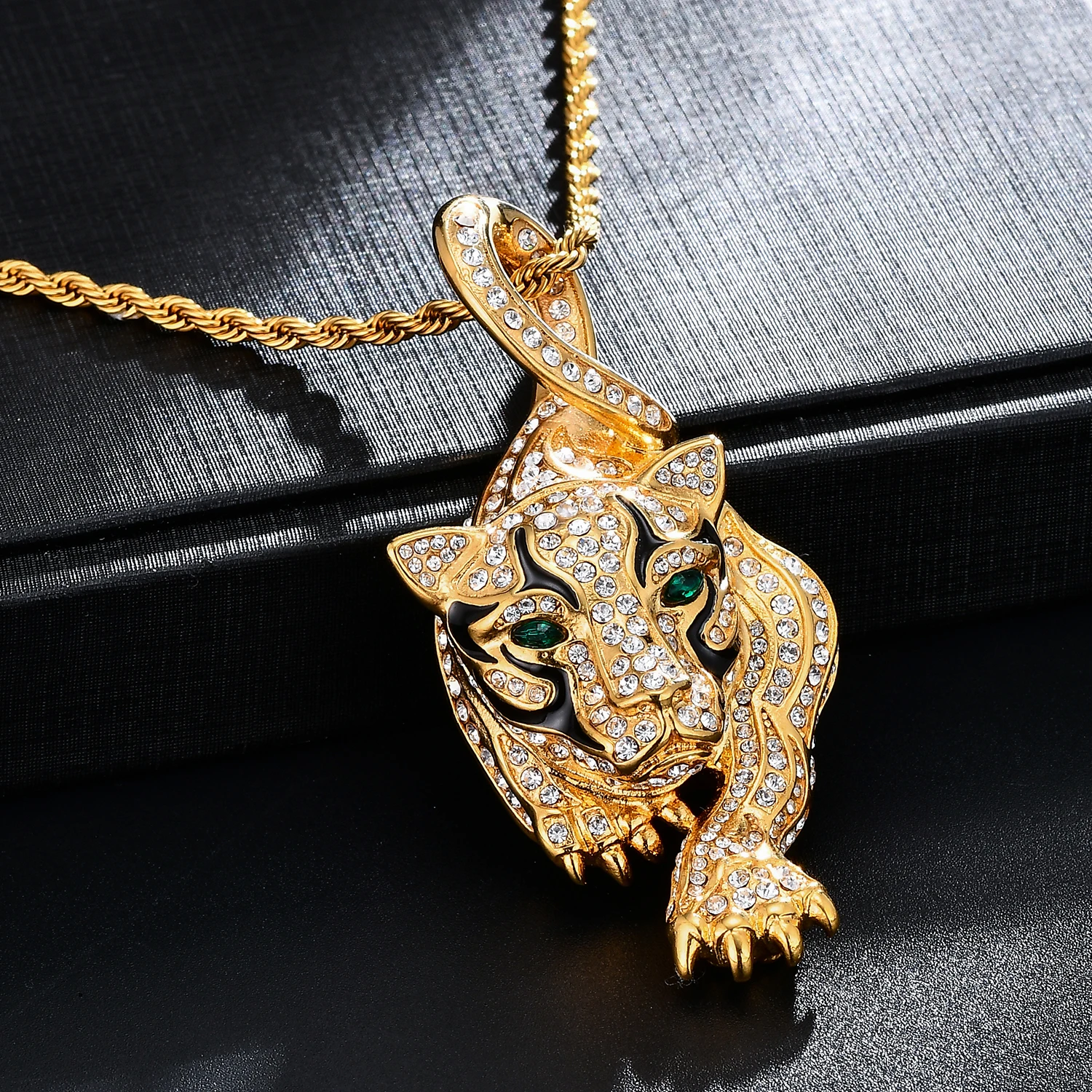 Tiger Shape Pendant Necklace 