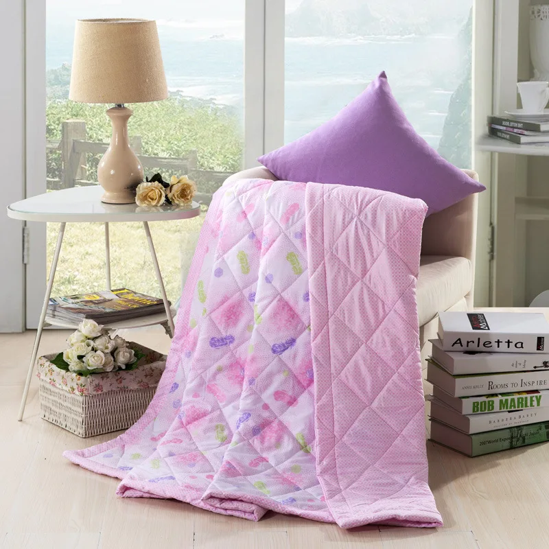 

Nantong Self Marketing Printed Summer Blanket Airable Cover Pearl Concentrate Summer Quilt Benifit Gift