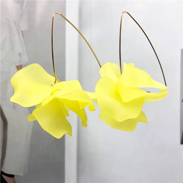 Exknl Multicolored Fashion Resin Flower Long Drop Earrings 2022 Designs Bohemia Handmade Petal Dangle Earrings For Women Gift yellow