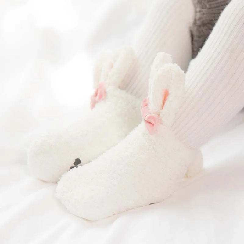 white Коралловые бархатные носки, милый кролик длинное ухо, кролик, теплые нескользящие носки, новая горячая распродажа, милые толстые носки для маленьких девочек 0-3 лет - Цвет: white