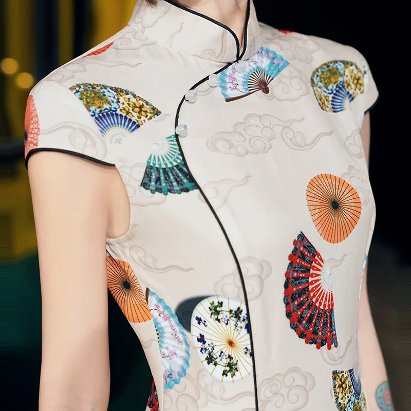 13532365467_906646600