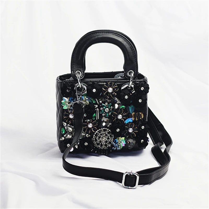 Женские сумки украшенные камнями, роскошные женские сумки на плечо, сумки-мессенджеры в стиле панк, свадебная сумочка со стразами, вечерняя сумочка