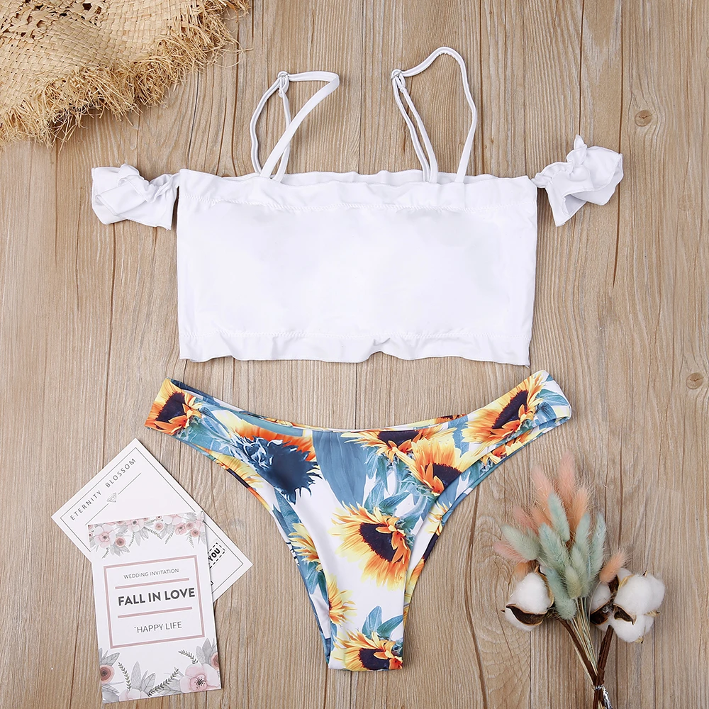 

Hot Sale Off The Shoulder Print Ruffled Bikini Mujer 2019 New Sexy Swimwear Women Swimsuit Brazilian Bikini Set Thong Biquinis