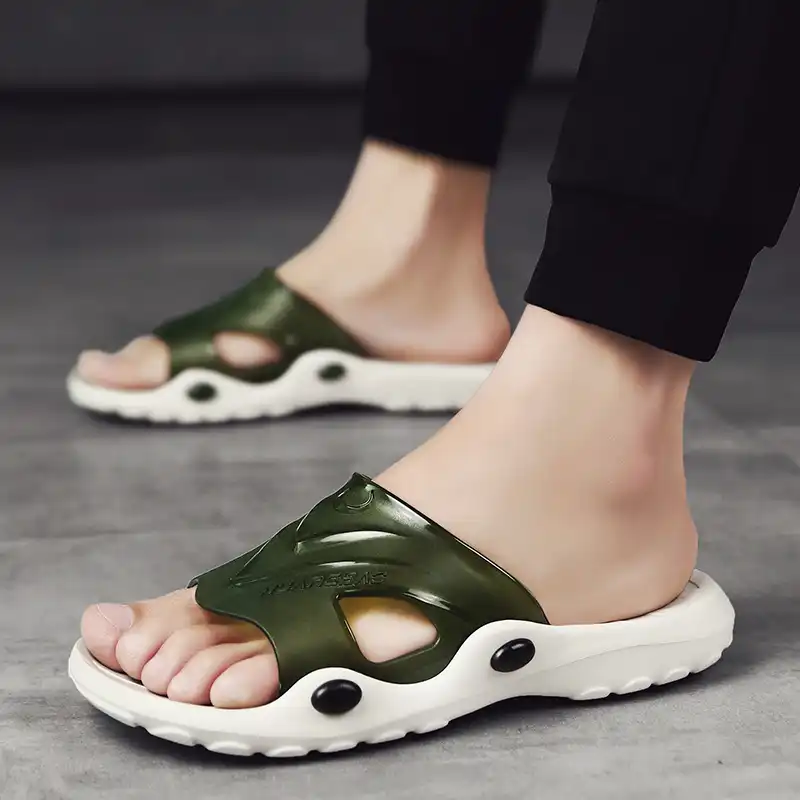 soft flip flops mens