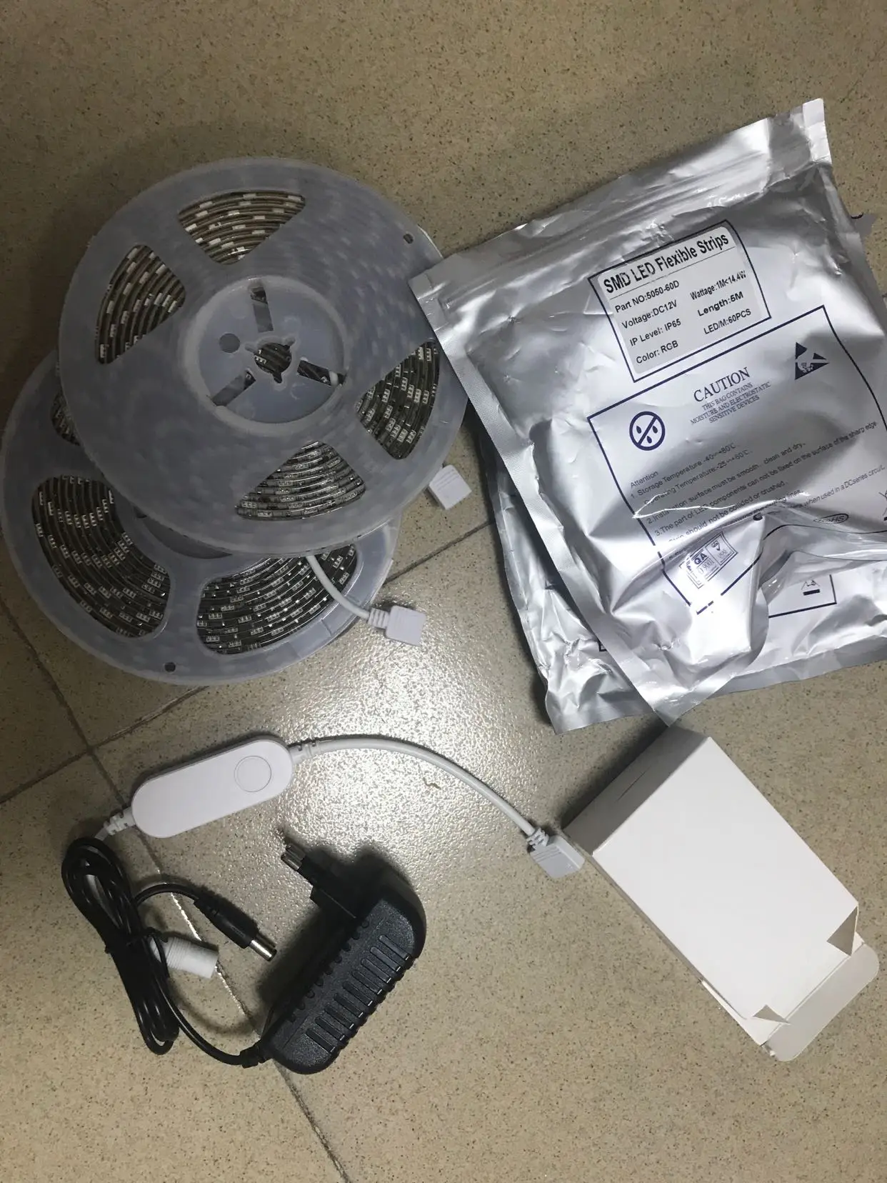

5M Wifi Smart Led Stip DC12V 60 Pcs Leds/M RGBW USB Led Strip SMD5050 Lighting Livingroom Voice Smart Life/tuya App Control