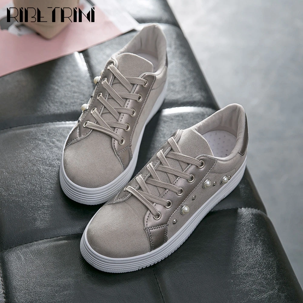 

RIBETRINI New Ladies Fashion lace-up Shoes Woman Spring Casual Flat Flats Women 2020 Cool Pearl Decorating Sneakers