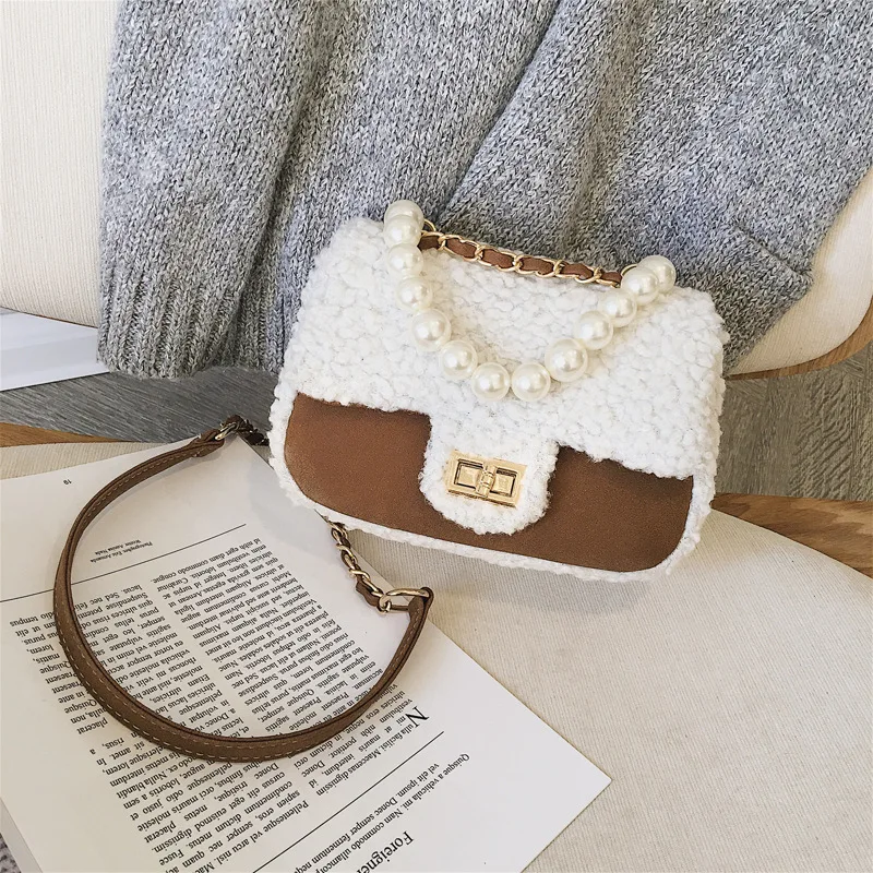 

2019 Winter Korean-style New Style Lambs Wool Pearl Hand Chain Shoulder Bag Versatile Shoulder Versitile Fashion WOMEN'S Bag