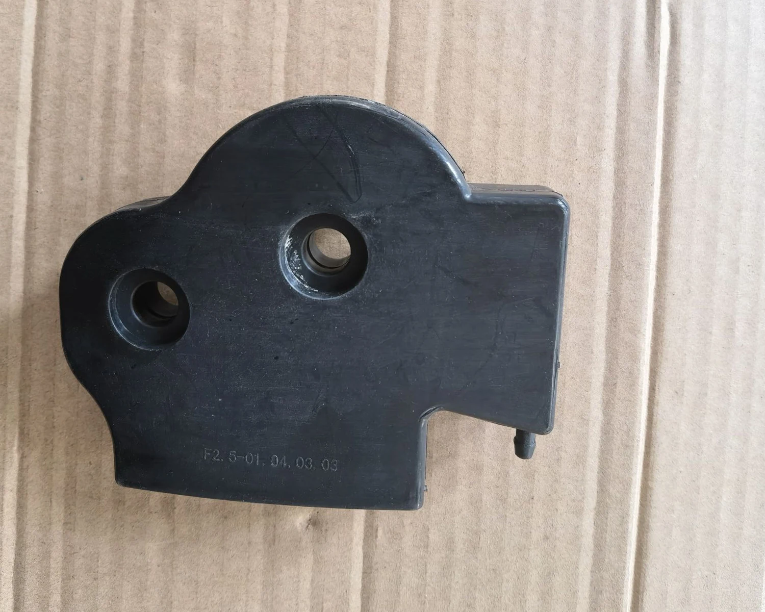 Free Shipping Air Filter Cover For Yamaha Parsun 2.5 Hp Outboard Motor