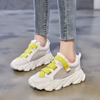 

2019 summer new comfortable simple mesh breathable flat shoes women leather comfortable thick sole casual shoes.