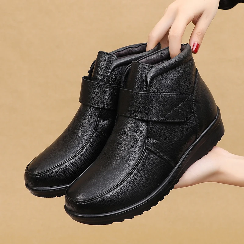 

2020 Genuine Leather Warm Hook & Loop Old Women's Winter Snow Ankle Boots Non-Slip Side zipper Soft Mother Shoes Free Shipping