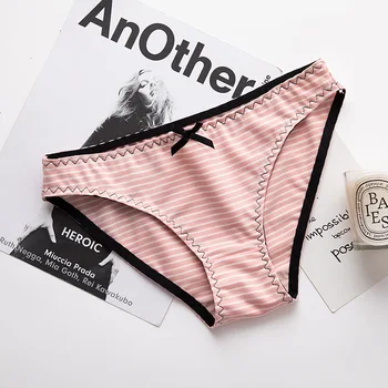 

Girl's Briefs Simple Fashion Classic Striped Comfortable Cotton Mid-Waist Cute