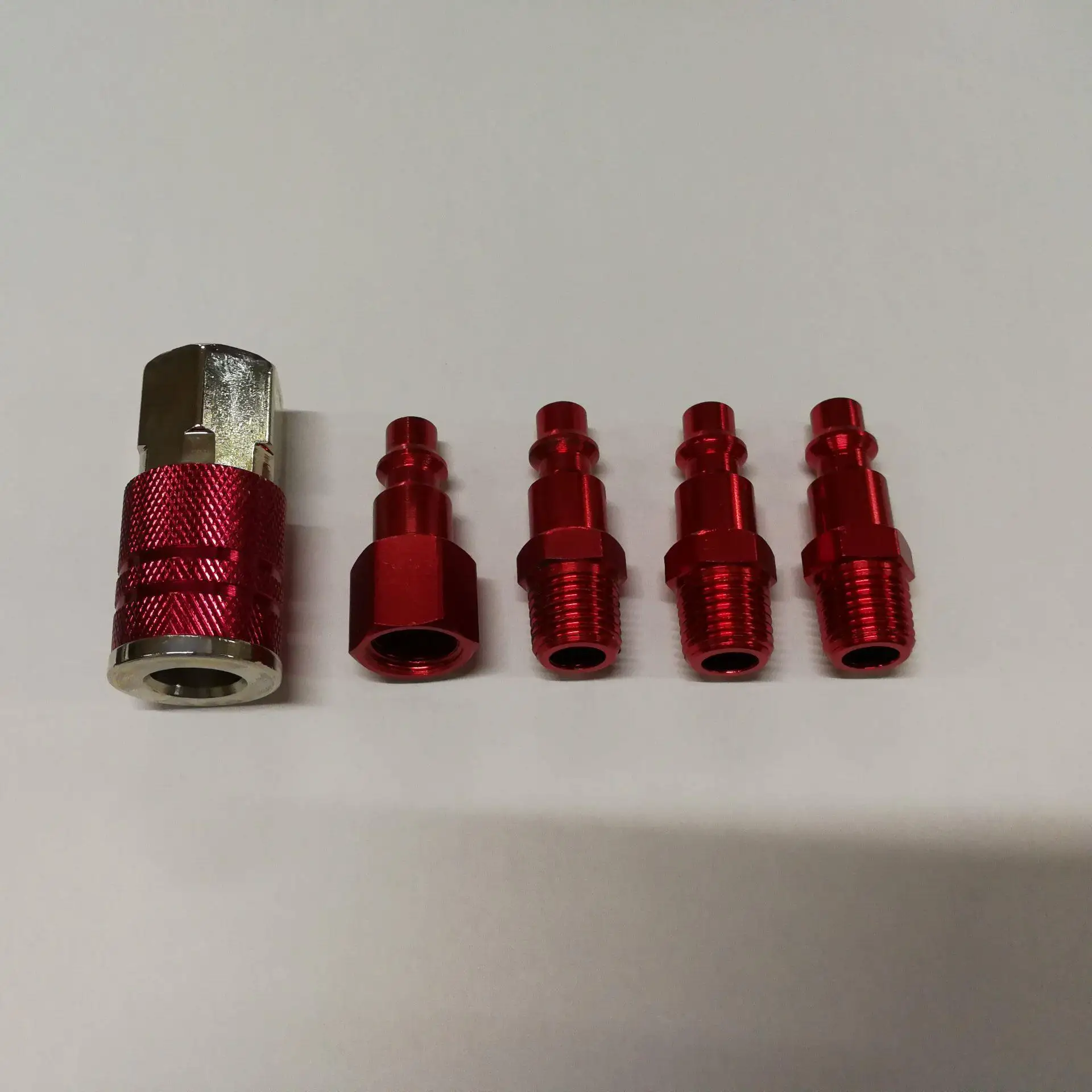 В соответствии с американским Стиль 1/4NPT Алюминий быстрый разъем 5 штук
