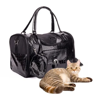 

New Arrival Cat Bag Breathable Dog Carrier Portable Puppy Bag Durable Dog Handbag Large Pet Carrier Bag for Kitten Pet Product
