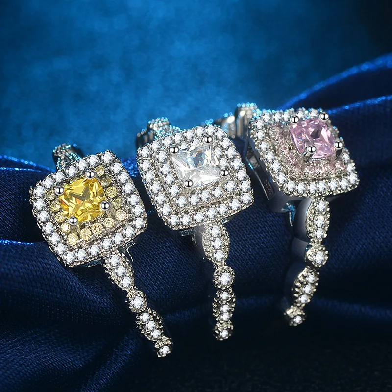 

Exquisite Square Cut Rhubarb Crystal Gemstone Zircon Diamond Ring Ladies Platinum Color Silver S925 Wedding Ring Engagement