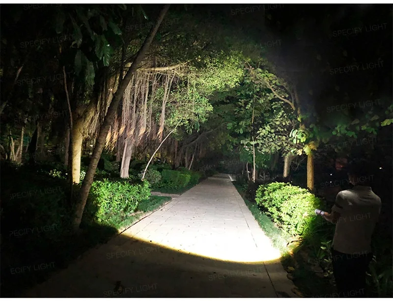 High Bright COB Flashlight Zoomable Multifunction Waterproof Lamp Focus USB Charging Power Bank 7 Switch Mode with Strong Magnet (31)