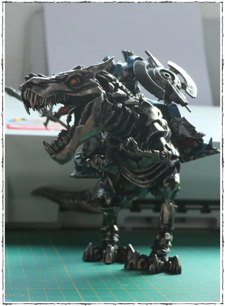 Трансформация игрушка статуя 5 фильм Qin день мебели T-Rex Jingang Garage Kit Модель войны эффективная Мужская