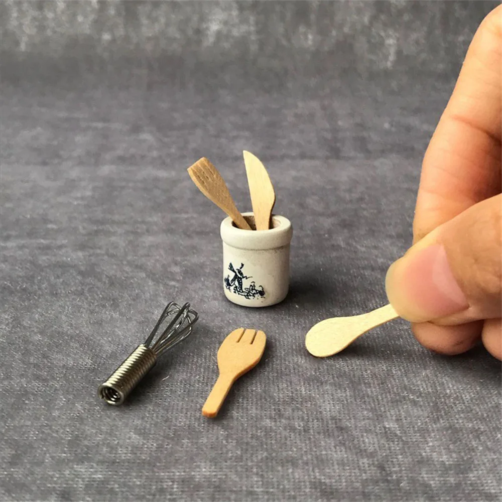 

1:12 Miniature Egg Beater and Utensils with Pottery Holder Mini Kitchen Utensils Kit Mini Egg Beater Spatula Fork Set Dollhouse