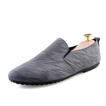 

2020 New Men's Casual Sneakers Slip on Lightweight Man Loafers Walking Soft Flat Shoes Blue Black Fashion Driving Man Footwear