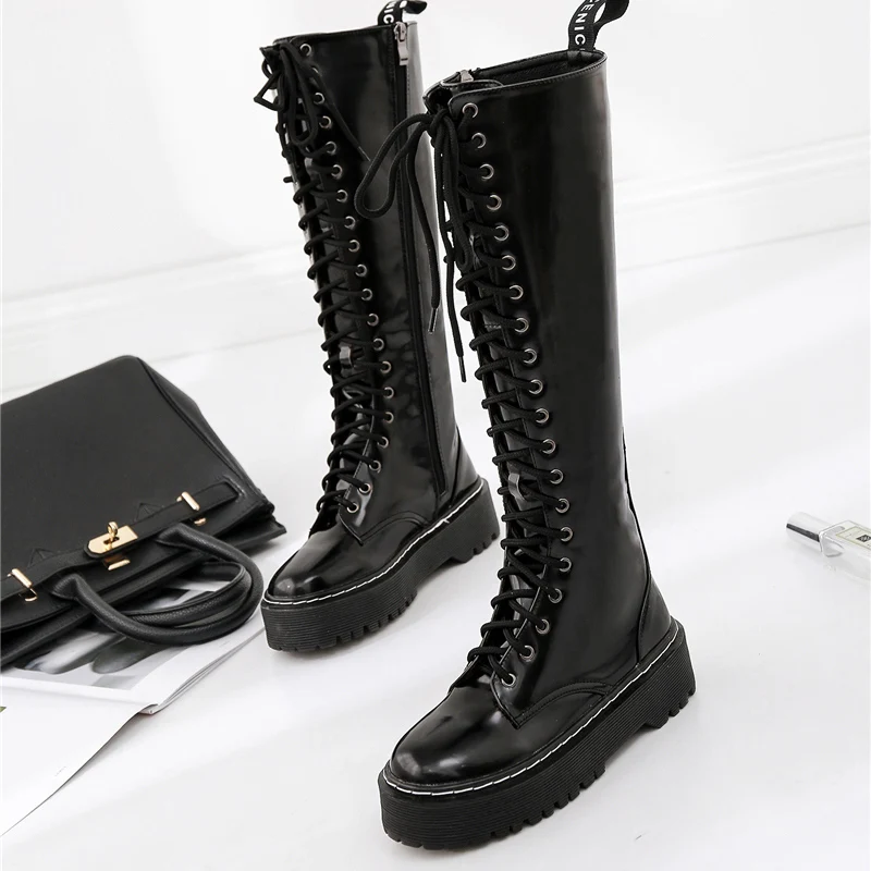 899A5615