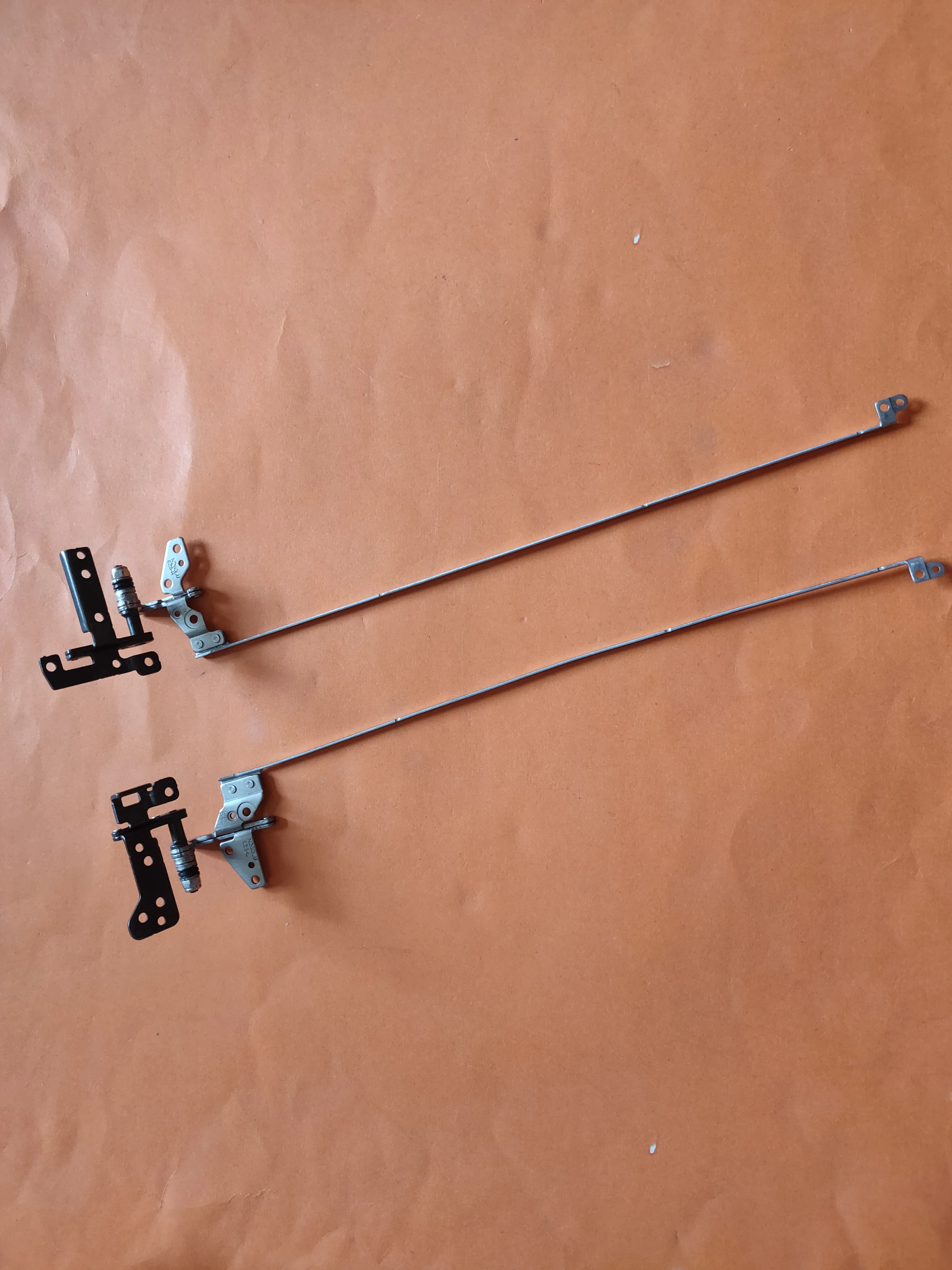 Для clevo N250 N250JU N250LU M51 F57 Петли L+ R