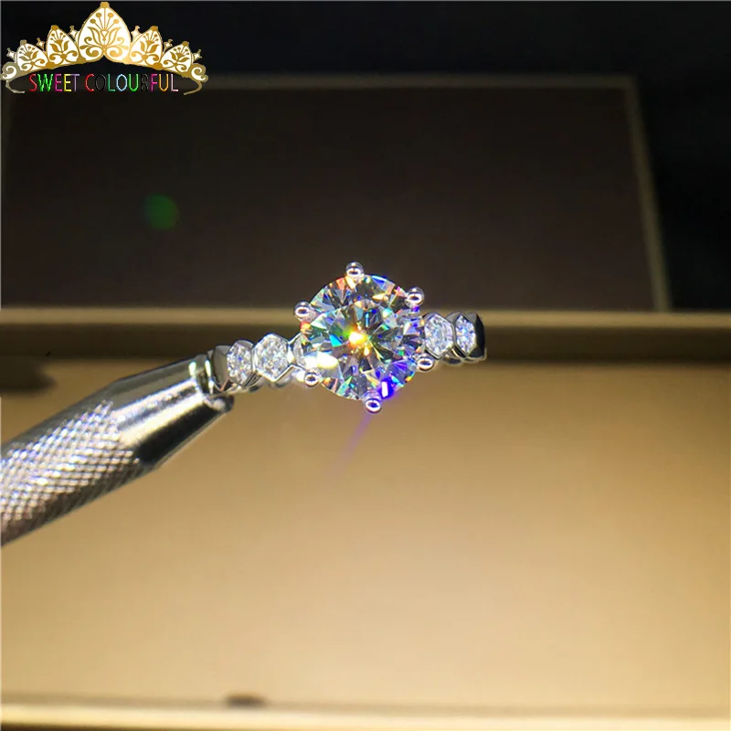 

100% 14K 750Au Gold Moissanite Diamond Ring D color VVS With national certificate MO-00117