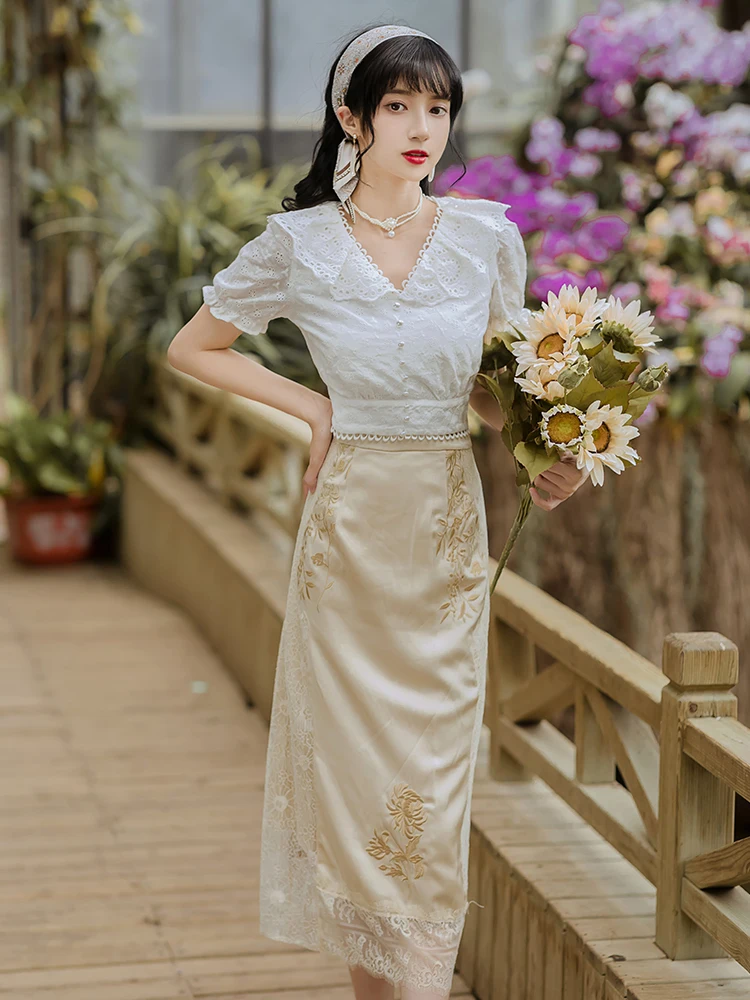 Korean Summer Fashion Elegant Two piece Puff Sleeve White Short Ruffled