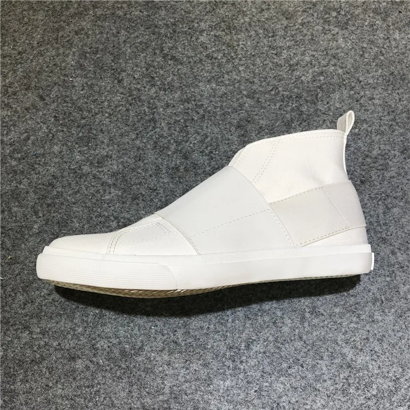 conew_10189889408_134140931