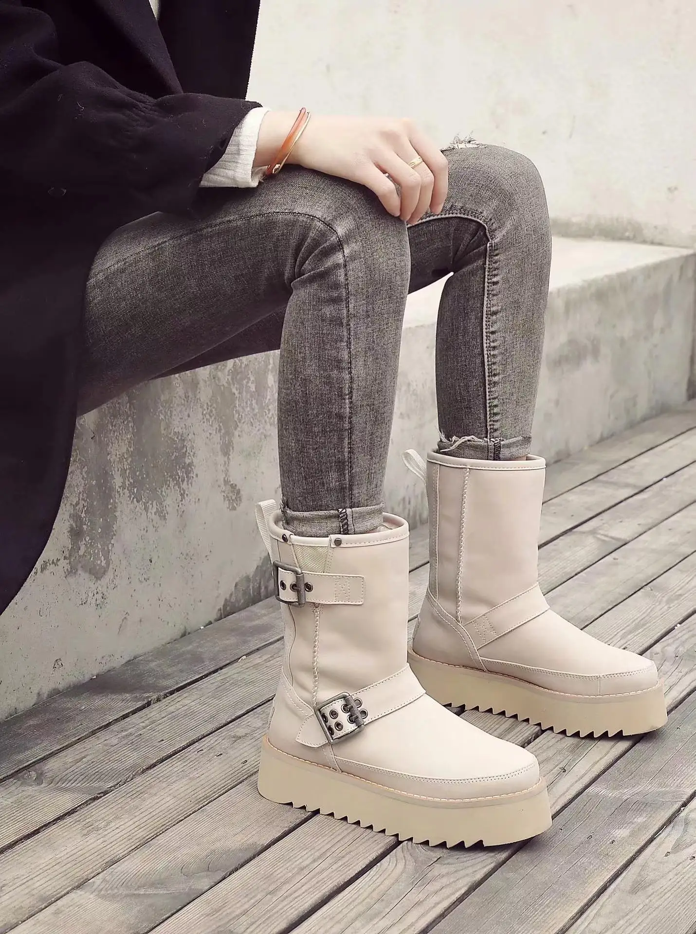 Новые стильные зимние женские ботинки на плоской подошве наивысшего качества; полуботинки Martin из натуральной кожи; Размеры 35-40