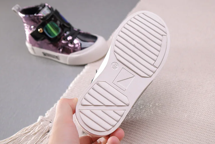 Новое поступление, для мальчиков ботинки, крючок, петля прогулочная обувь для девочек детские кроссовки Сверкающих Кожа удобный теплый плюш теплые ботинки с высокими берцами; детская обувь