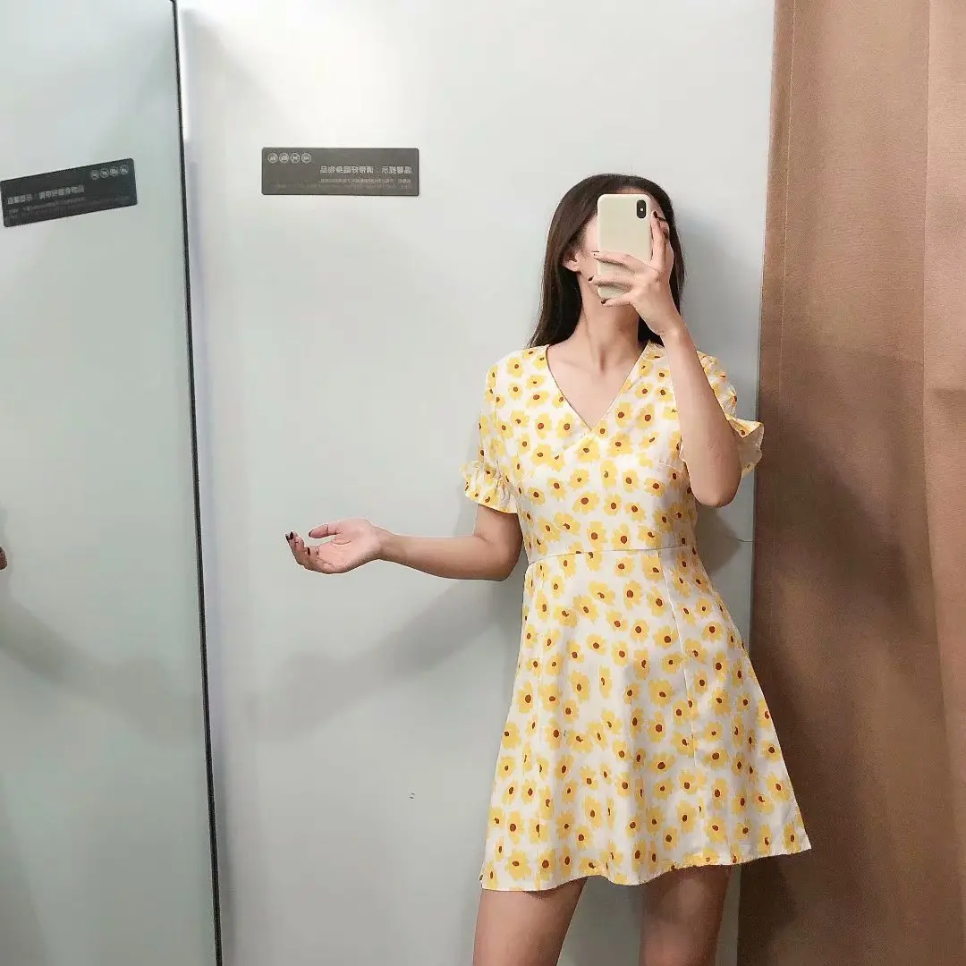 

French Vintage by Age Cherry Dress Women's 2019 New Style Korean-style Sense of Design Neckline Waist Hugging Weep Yafeng Skirt