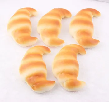 

Dropshipping Squeeze Elasticity Squishy Slow Rising Scented Croissant Decompression Toy Abbigliamento e forniture per bambini